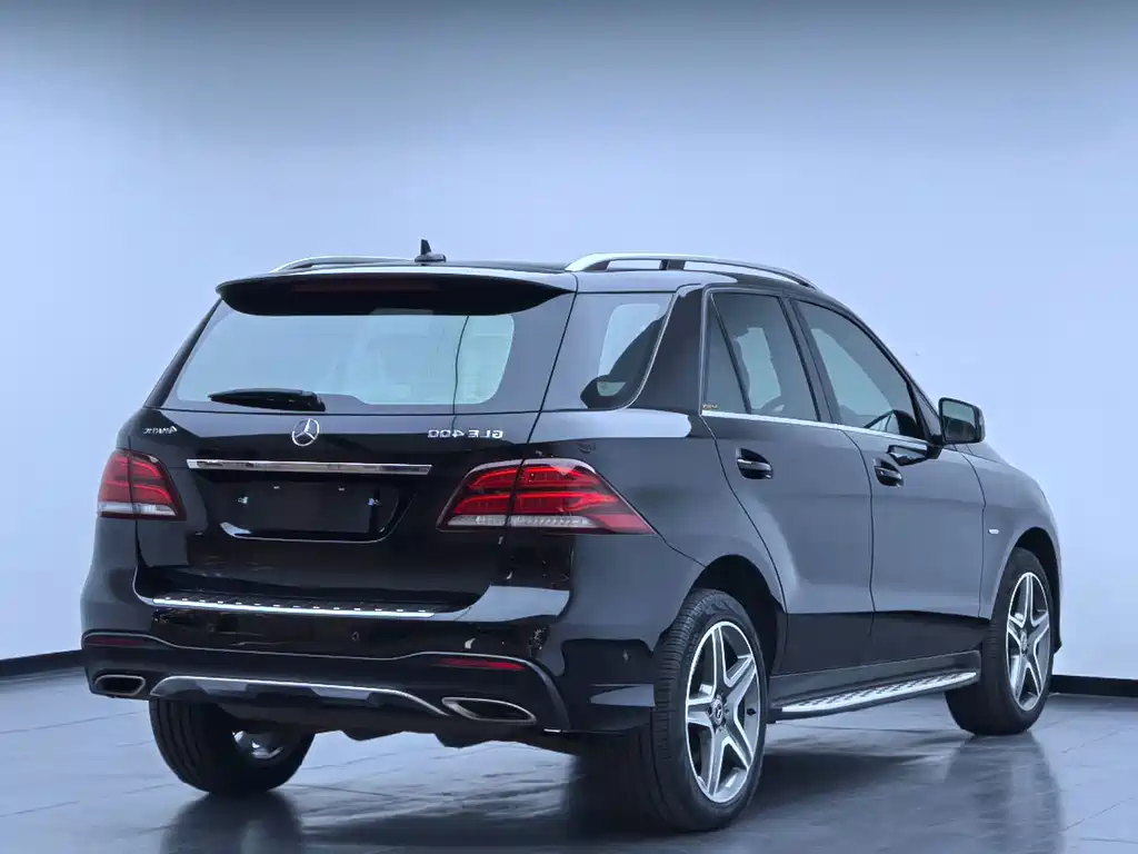 Mercedes-Benz GLE (Import) — миниатюра 20