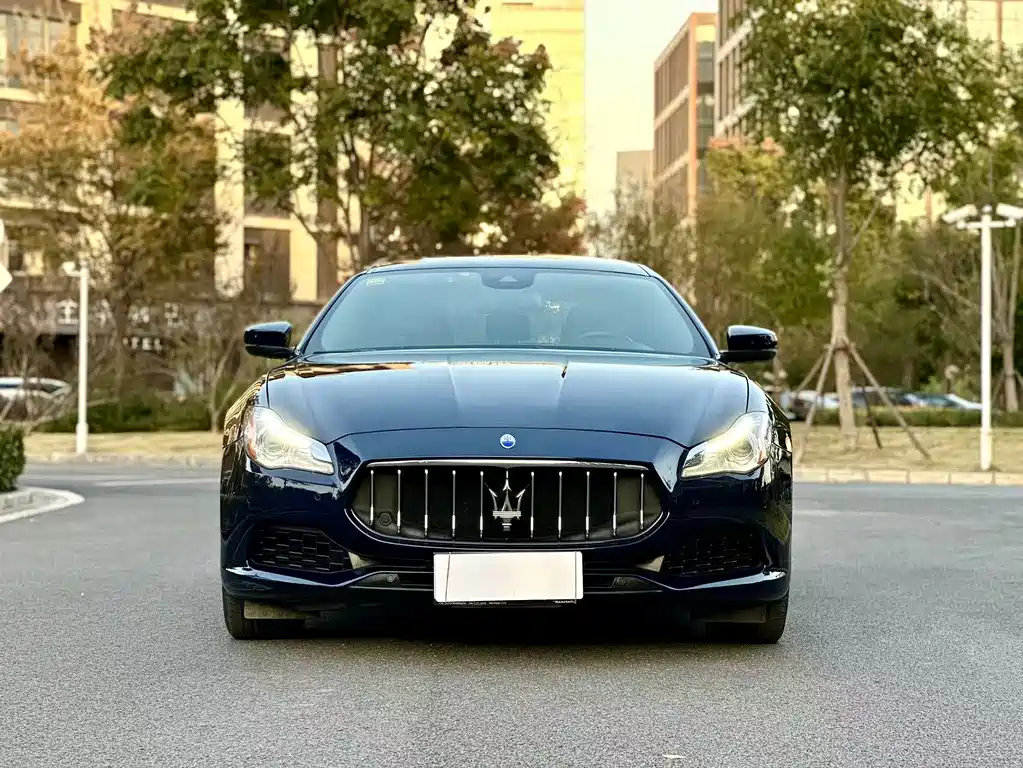MASERATI PRESIDENT