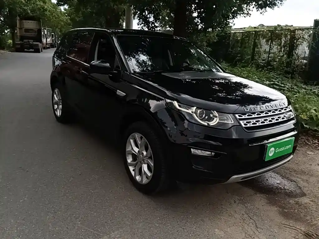 Land Rover Discovery Sport — миниатюра 4