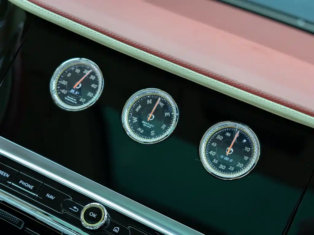 Bentley Flying Spur — миниатюра 20