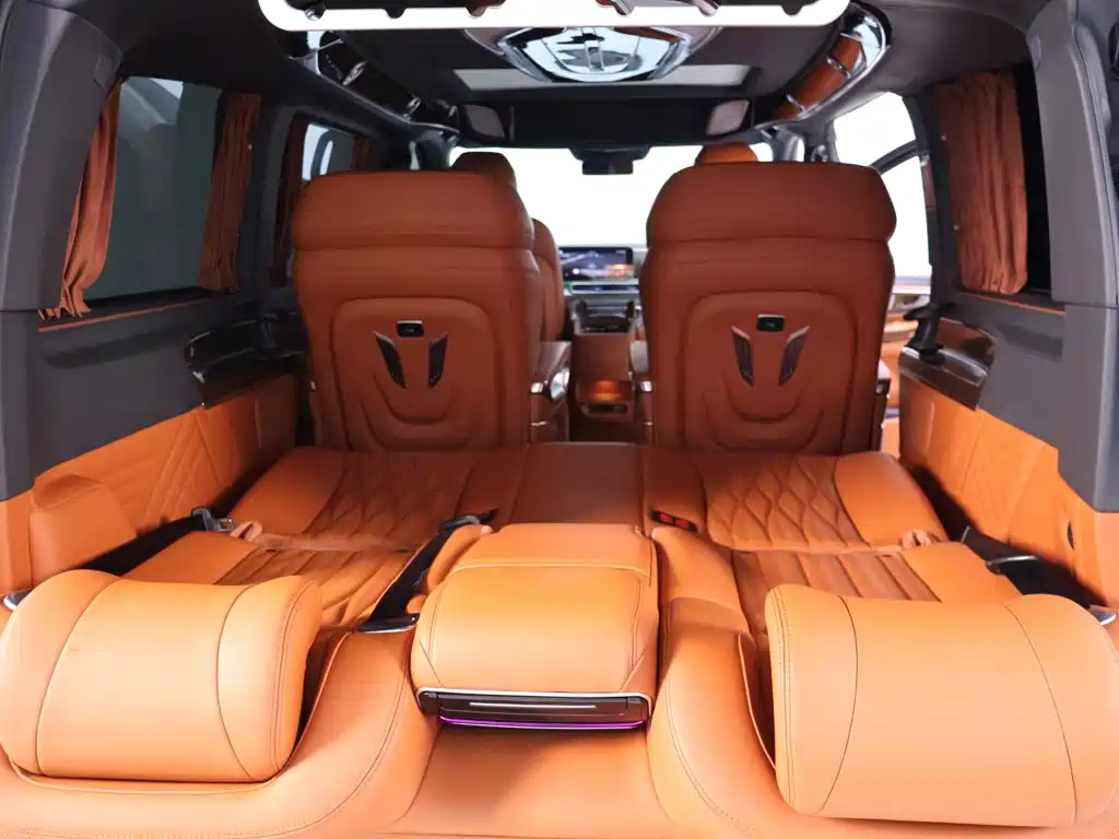 Mercedes-Benz V-Class — миниатюра 26