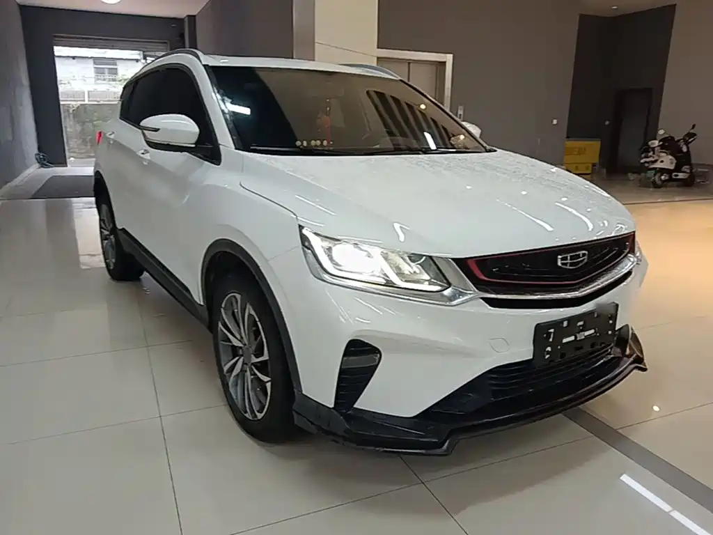 Geely Binyue — миниатюра 4