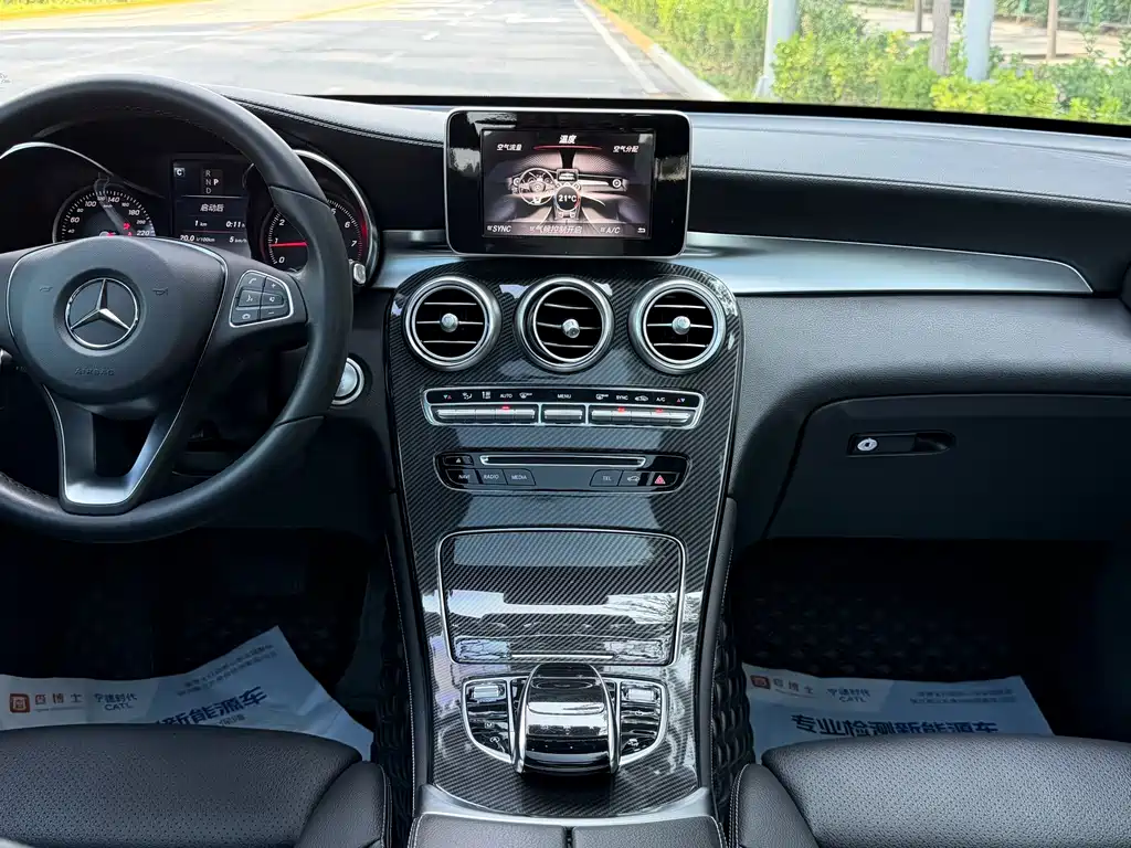Mercedes-Benz GLC — миниатюра 9