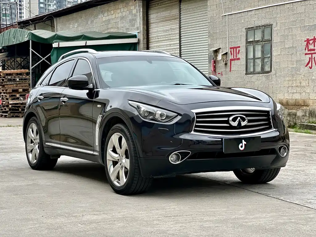 Infiniti FX 2013 FX37 Standard