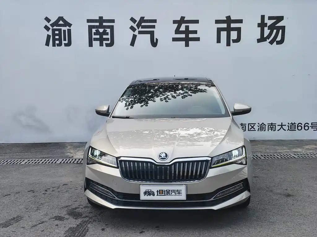 Skoda Superb — миниатюра 2