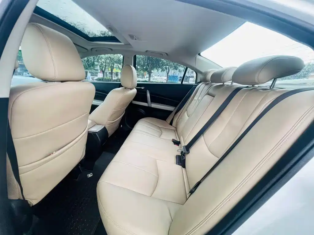 Mazda Ruiyi — миниатюра 8
