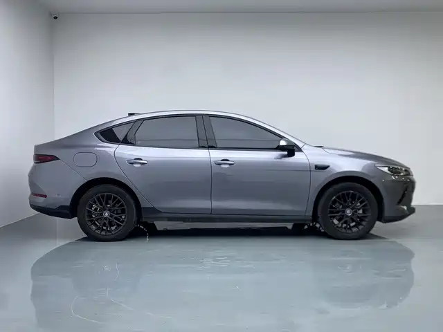 BYD Qin PLUS — миниатюра 8