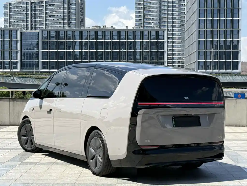 Li Auto Li MEGA — миниатюра 8