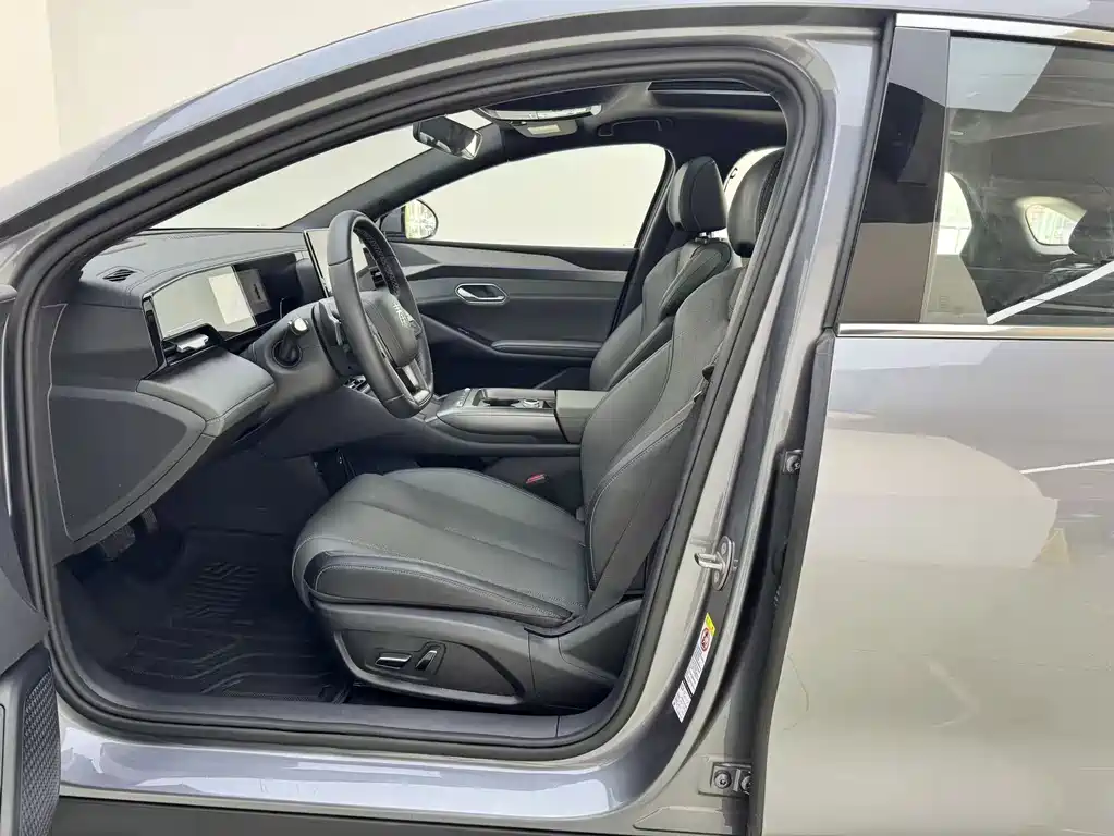 BYD Qin L — миниатюра 5