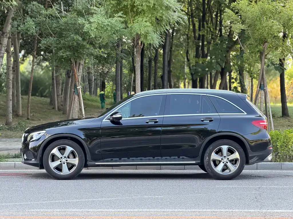 Mercedes-Benz GLC — миниатюра 3