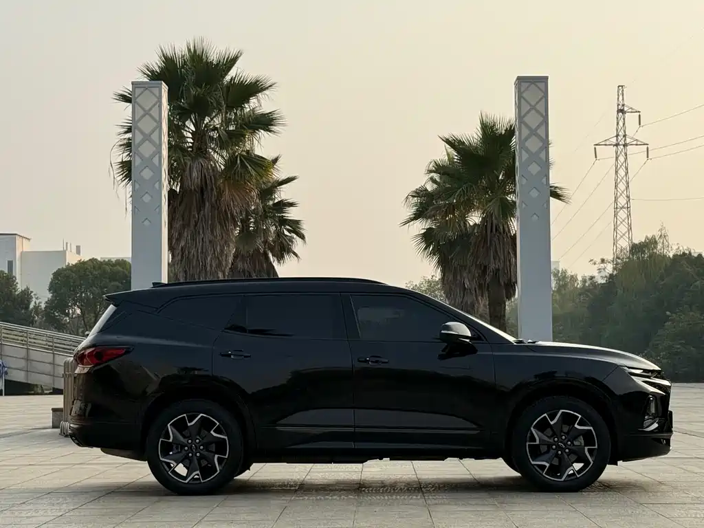 CHEVROLET TRAILBLAZER