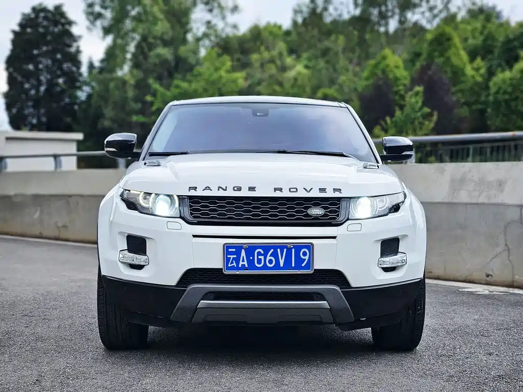 Land Rover Range Rover Evoque 2012 2.0T 5