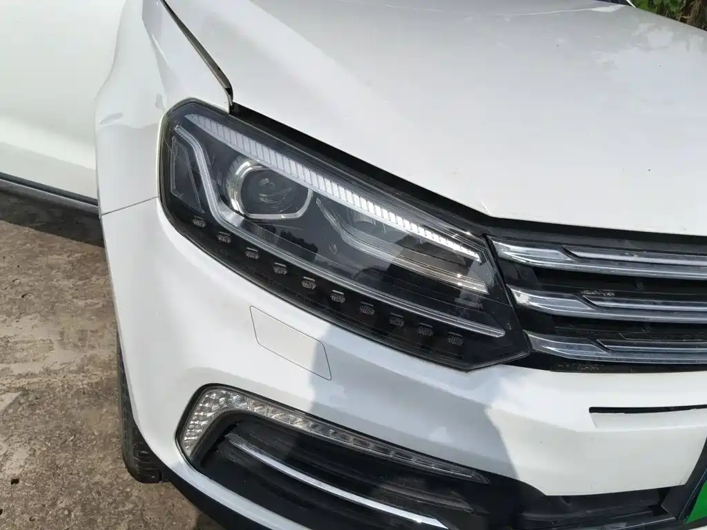 Zotye T600 Coupe — миниатюра 7