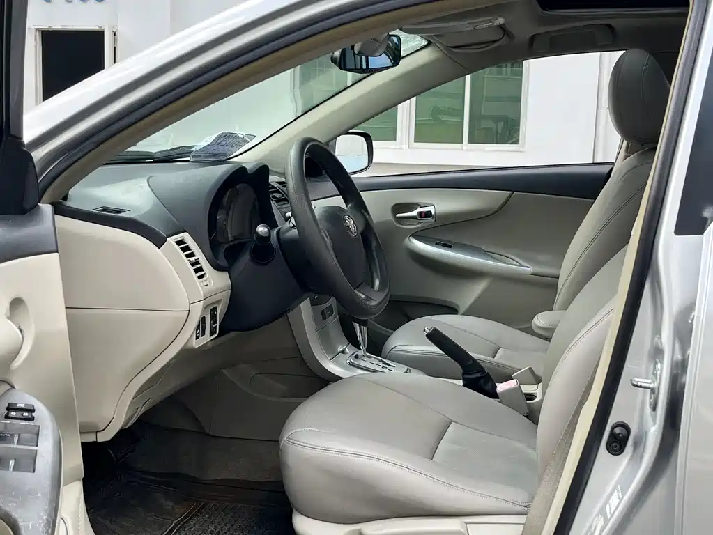 Toyota Corolla — миниатюра 4