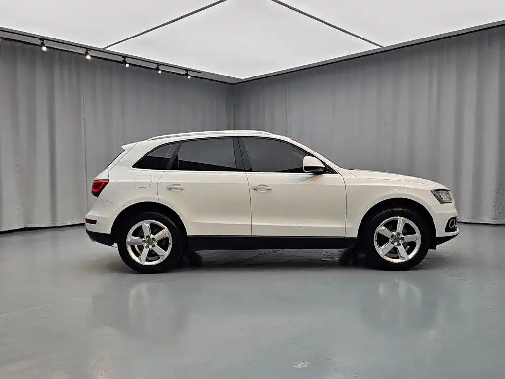 Audi Q5 — миниатюра 7