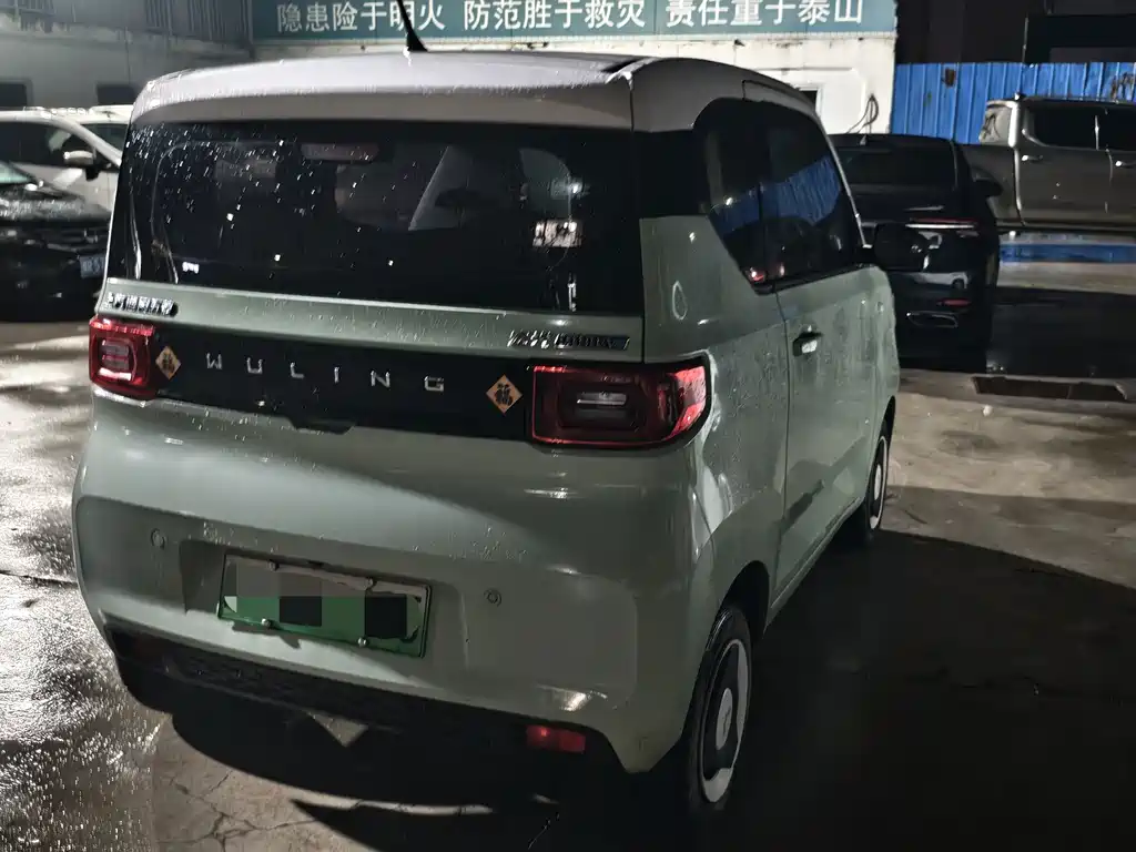 Wuling MINIEV — миниатюра 5