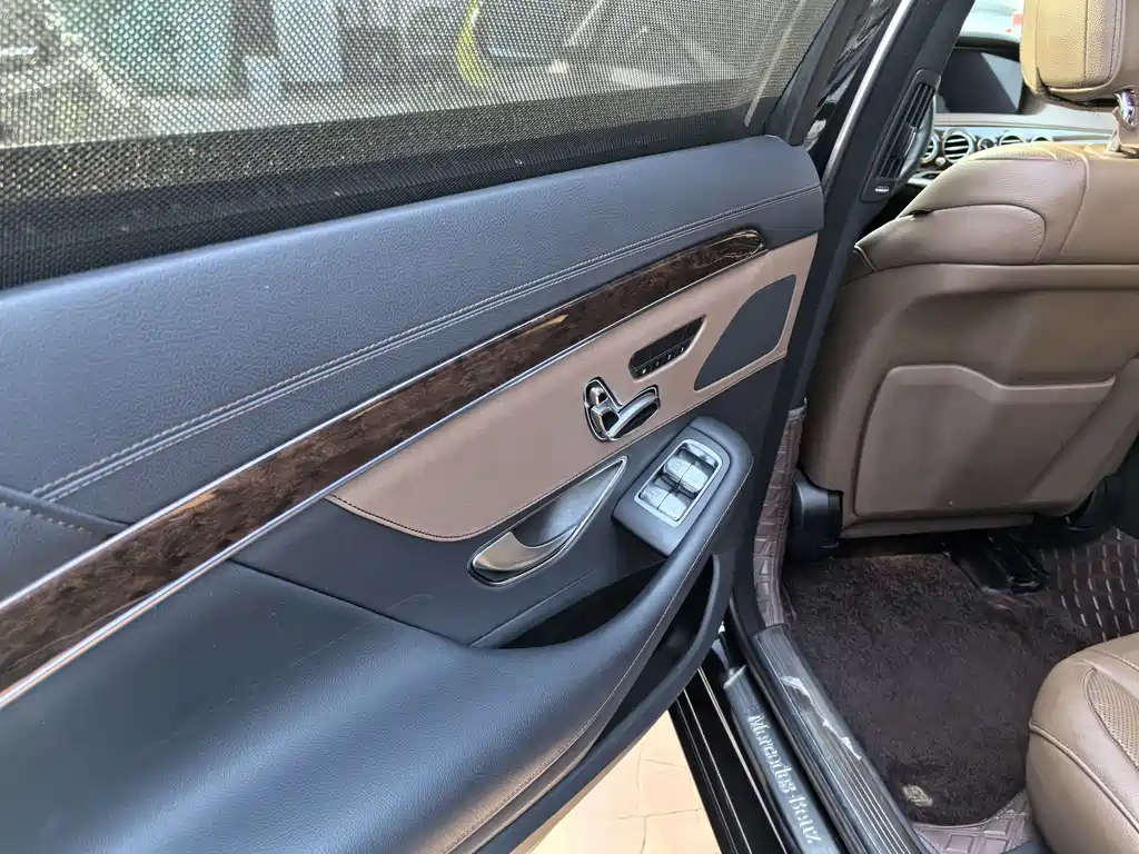 MERCEDES-BENZ S CLASS