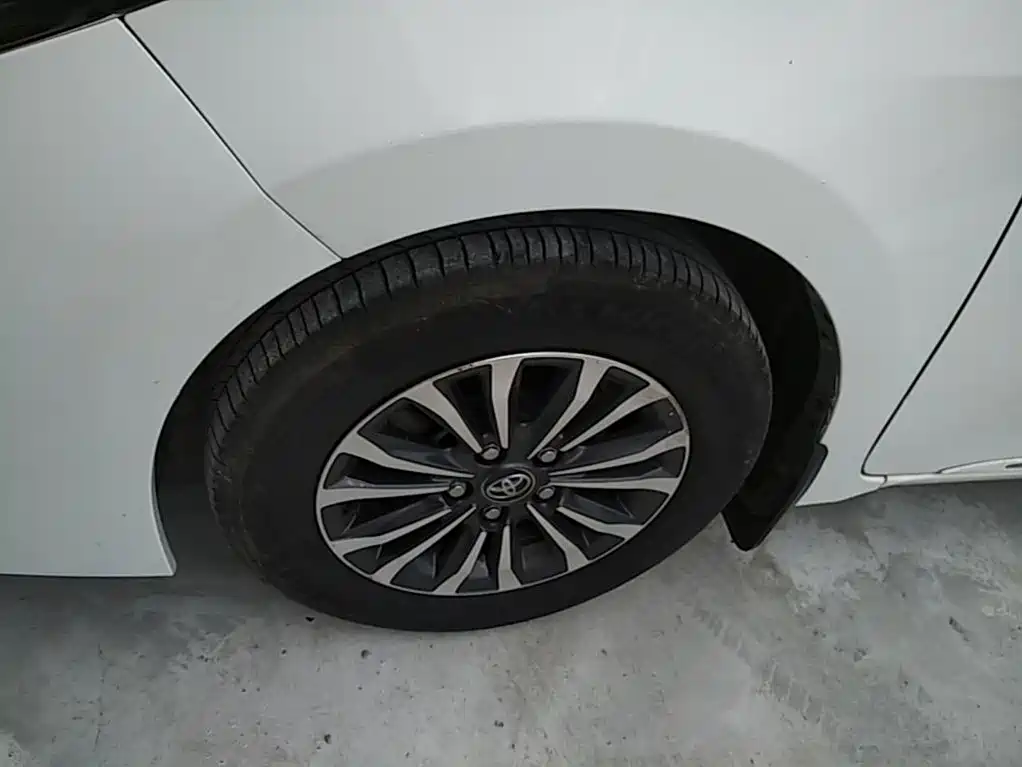 Toyota Corolla — миниатюра 23