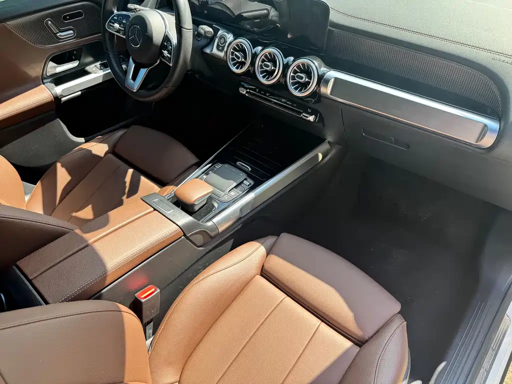 Mercedes-Benz GLB — миниатюра 5