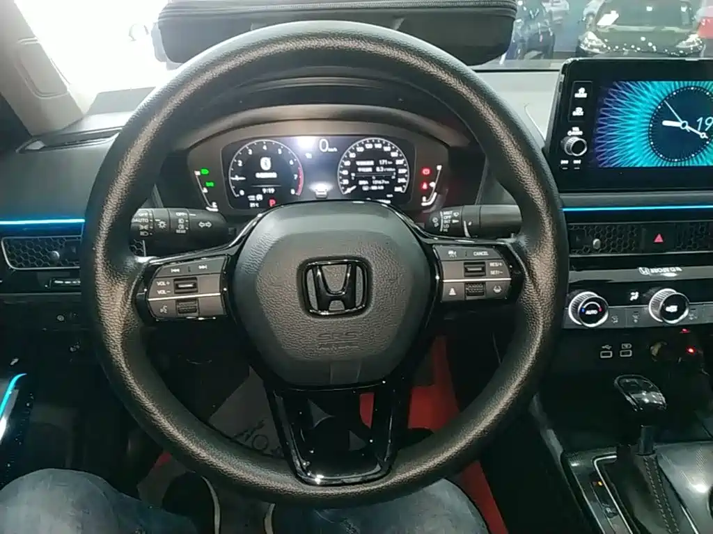 Honda Civic — миниатюра 11