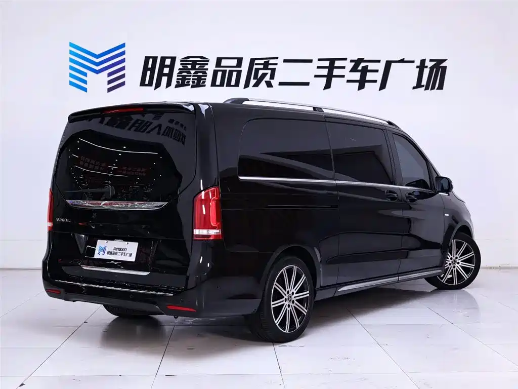 MERCEDES-BENZ V CLASS