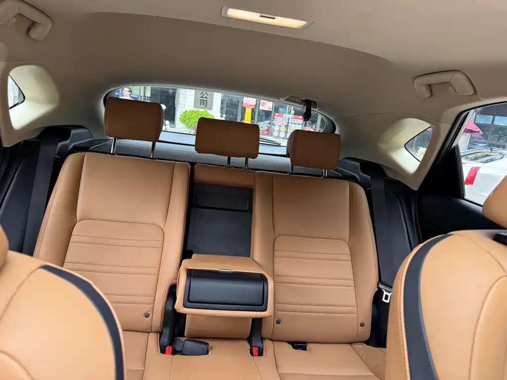 Lexus NX — миниатюра 18