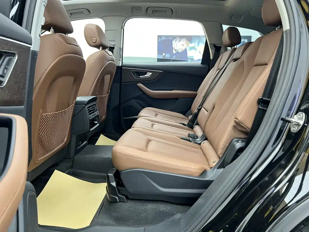 Audi Q7 — миниатюра 19