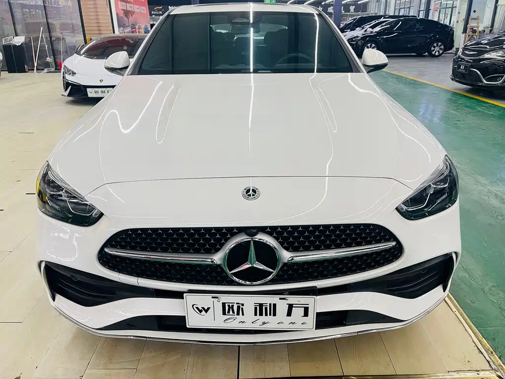 Mercedes-Benz C-Class 2022