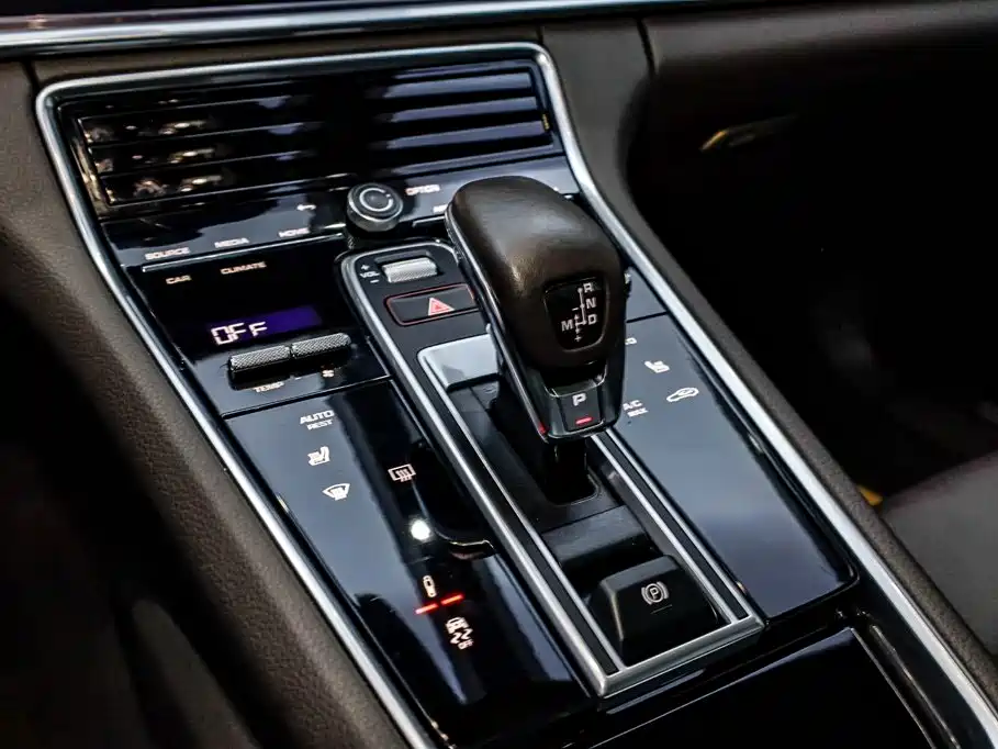 Porsche Panamera — миниатюра 28