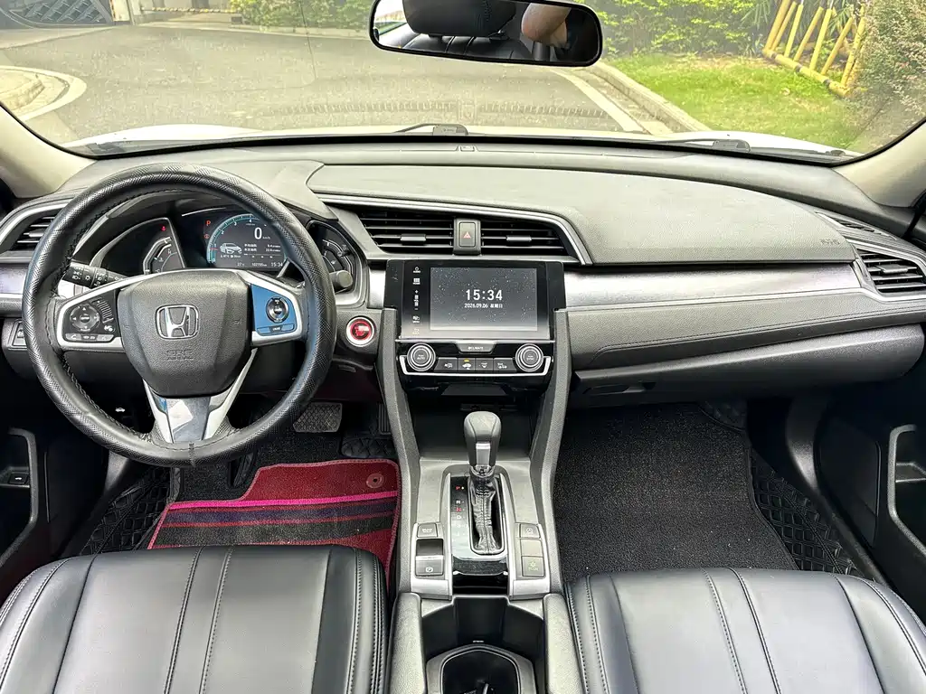 Honda Civic — миниатюра 8