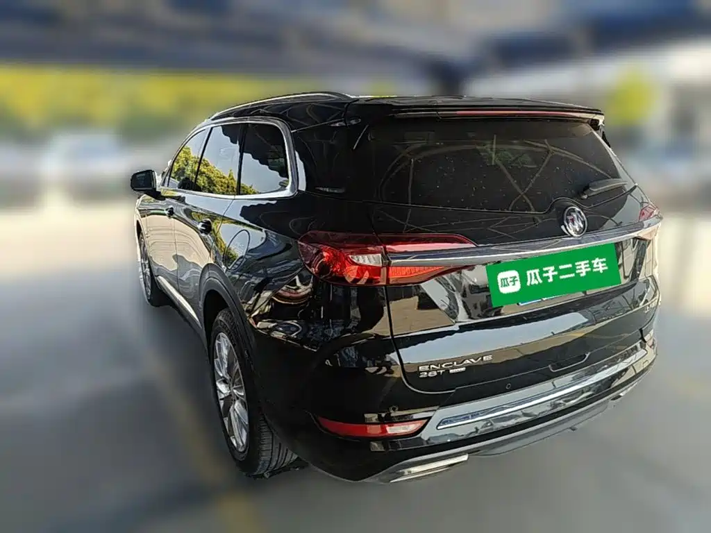 Buick Enclave — миниатюра 7