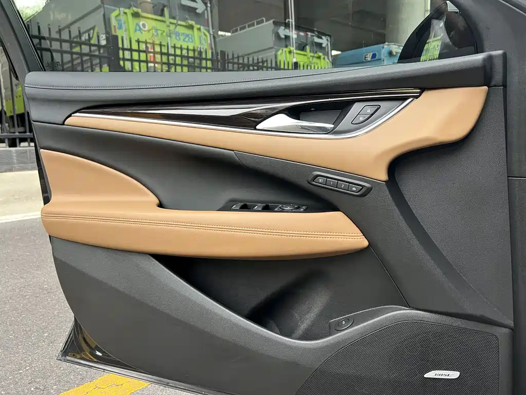 Buick LaCrosse — миниатюра 13