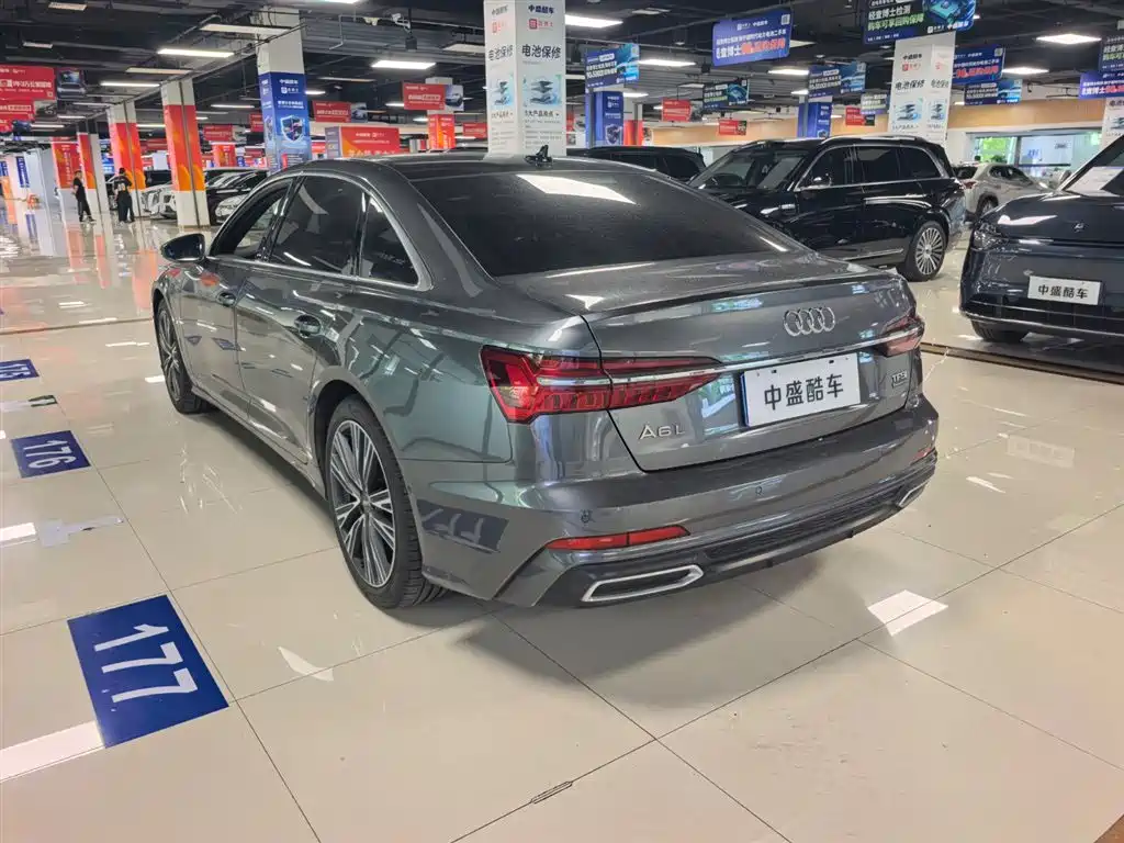 Audi A6L 2021 55 TFSI quattro Premium