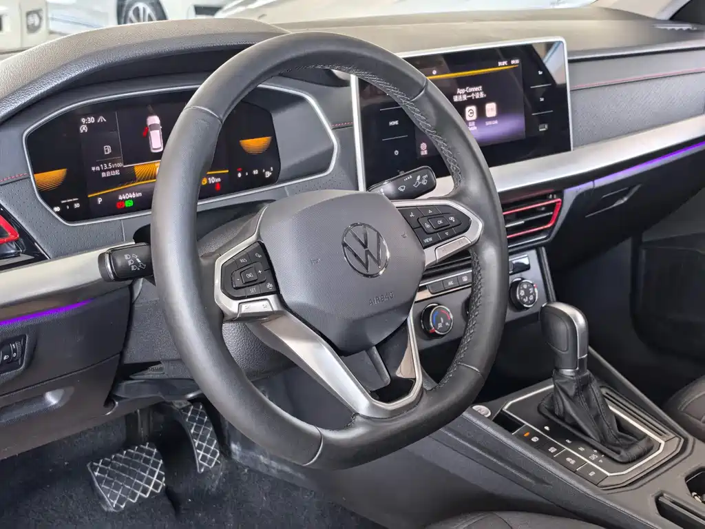 Volkswagen Lavida — миниатюра 9
