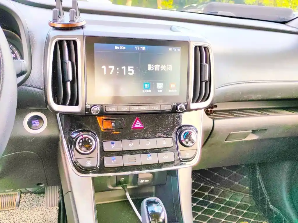 Hyundai ix35 — миниатюра 6