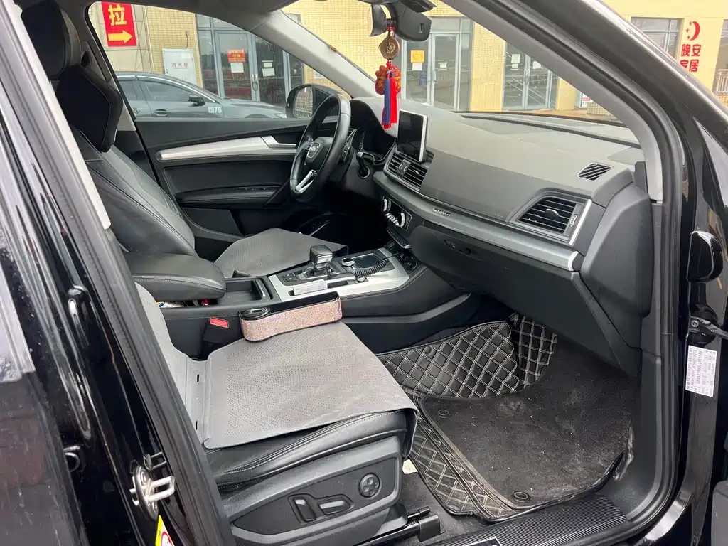 Audi Q5L — миниатюра 7