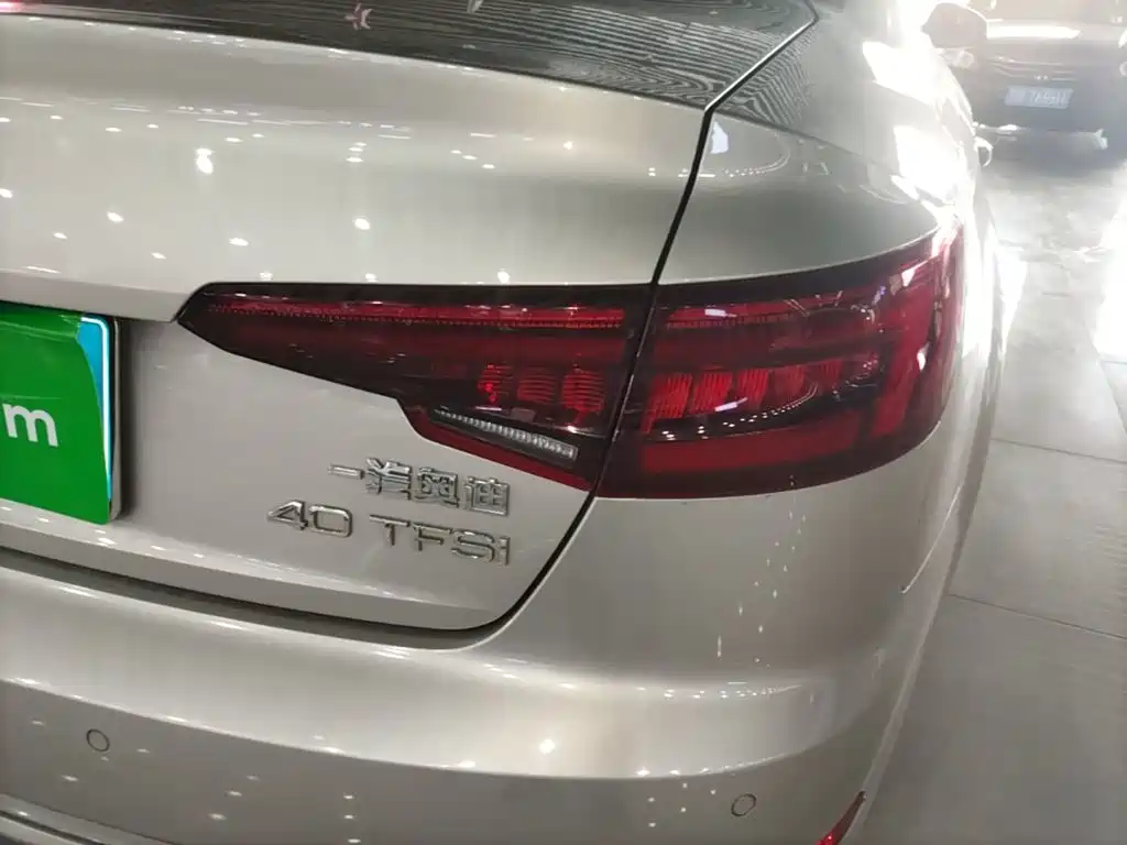 Audi A4L — миниатюра 8