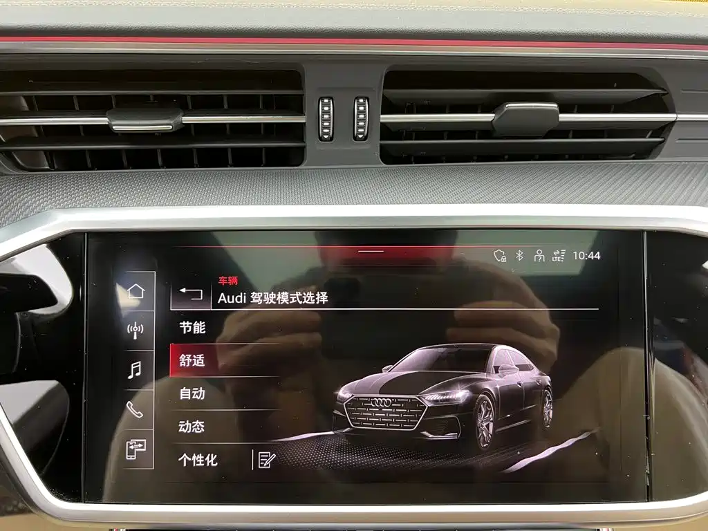 Audi A7L — миниатюра 44
