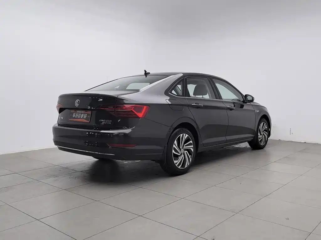 Volkswagen Sagitar — миниатюра 2