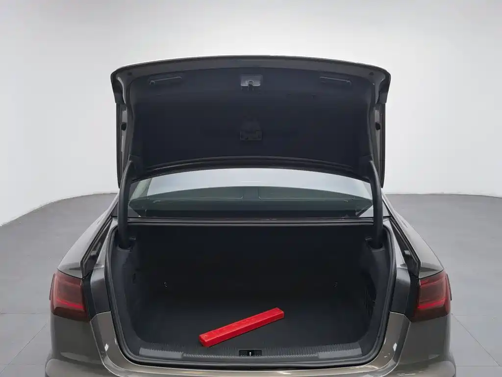 Audi A6L — миниатюра 16