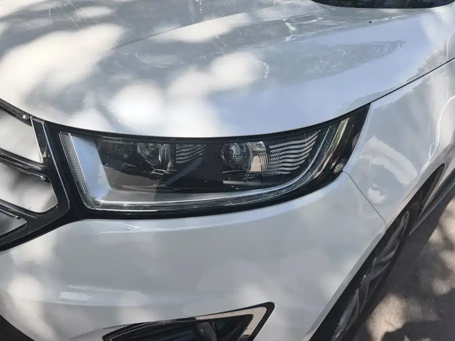 Ford Edge — миниатюра 5