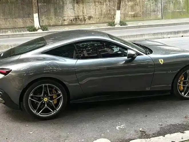 Ferrari Roma 2020 3.9T V8