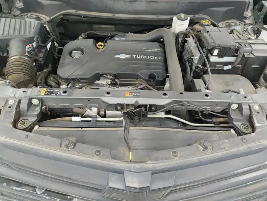 Chevrolet Equinox — миниатюра 10