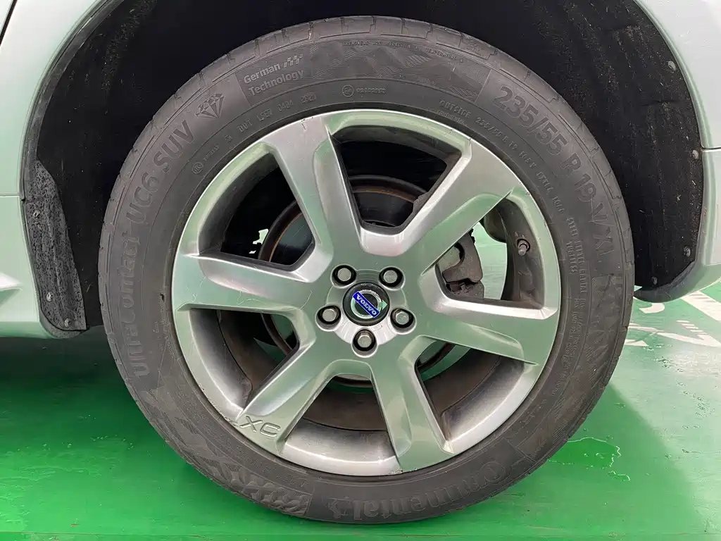 Volvo XC60 (Import) — миниатюра 28