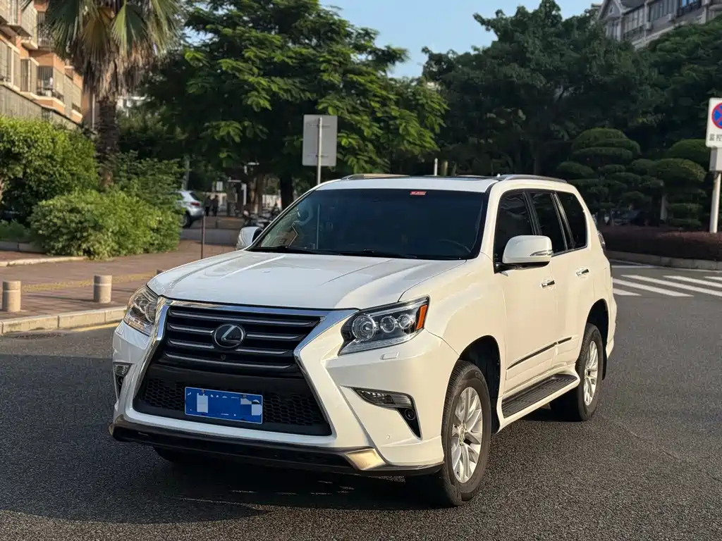 Lexus GX