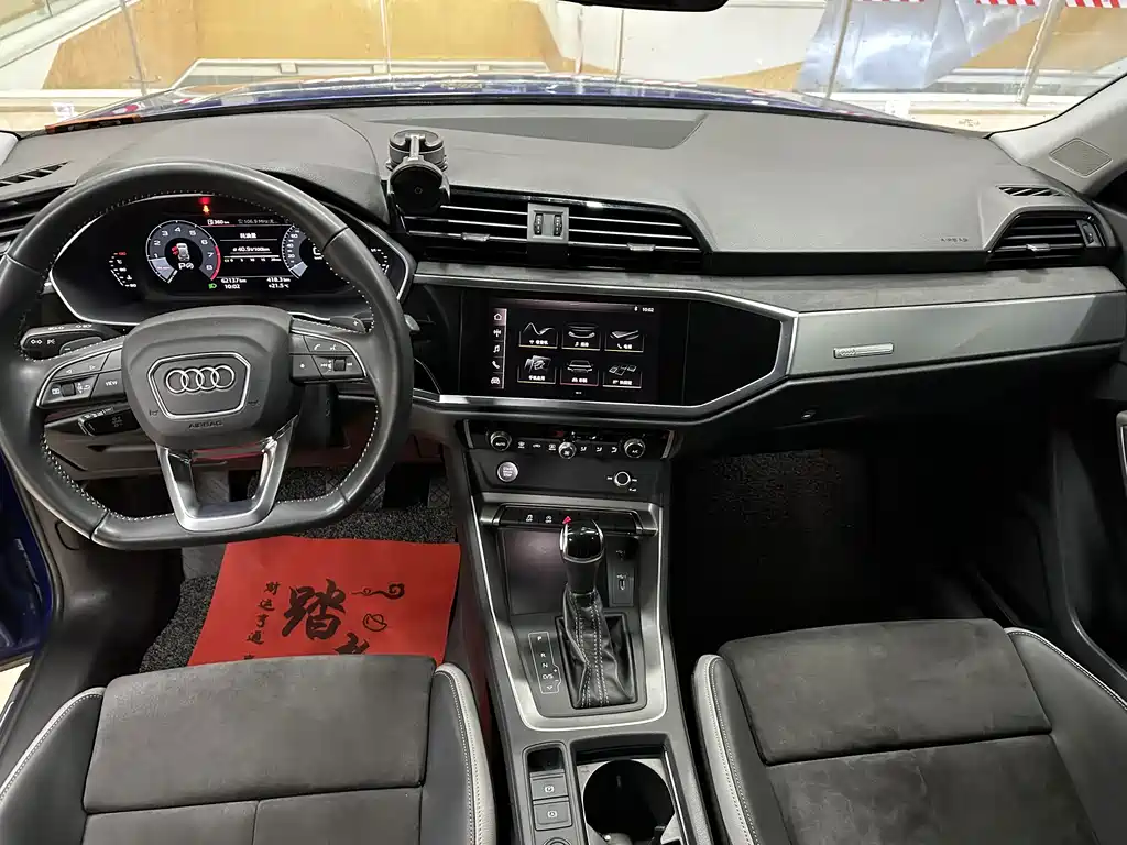 Audi Q3 — миниатюра 11