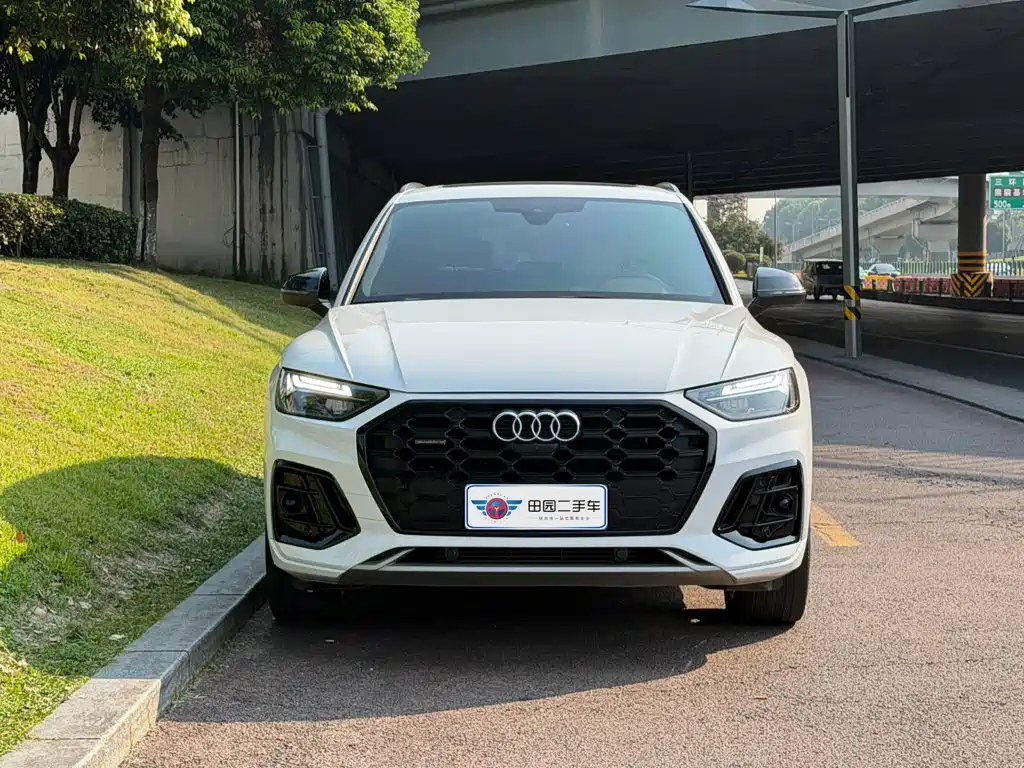 Audi Q5L — миниатюра 2