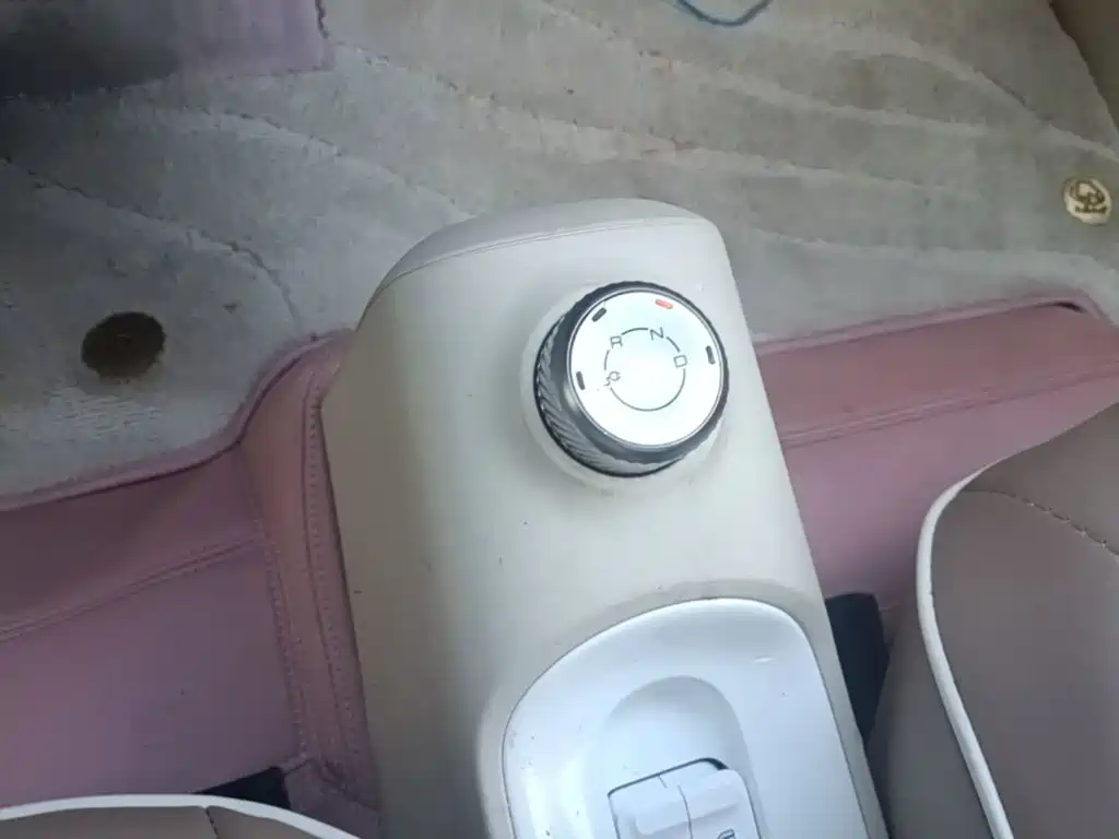 Wuling MINIEV — миниатюра 14