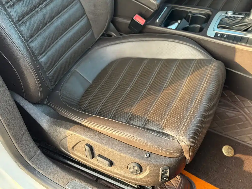 Volkswagen CC — миниатюра 11