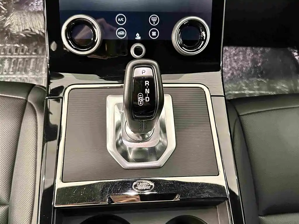 Land Rover Evoque — миниатюра 9